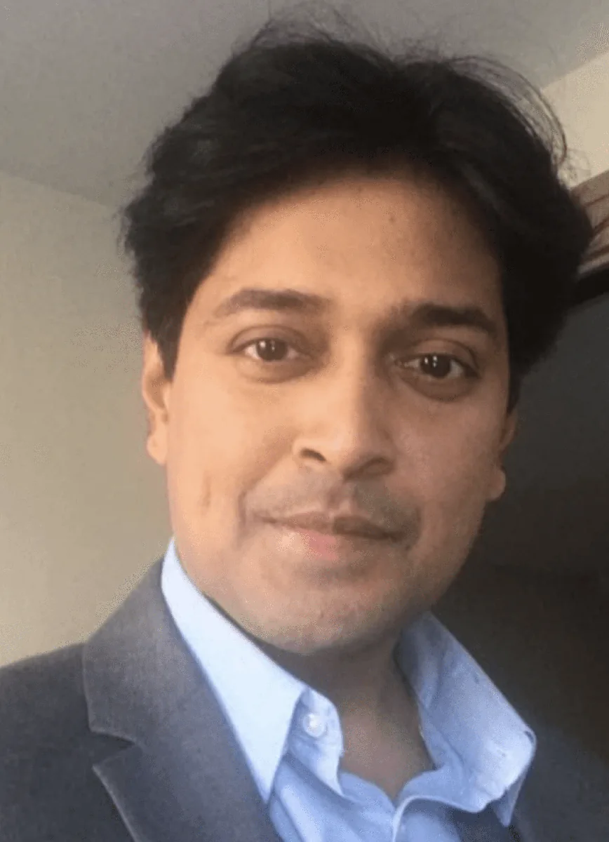 Portrait of Vivek Viswanathan